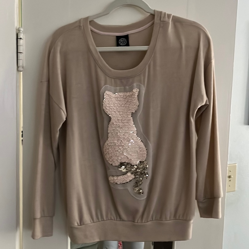 Tan sweater blouse with cat image